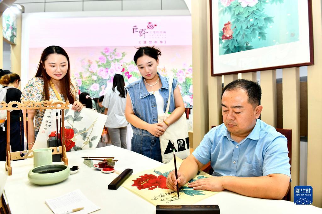 尊亿娱乐登录